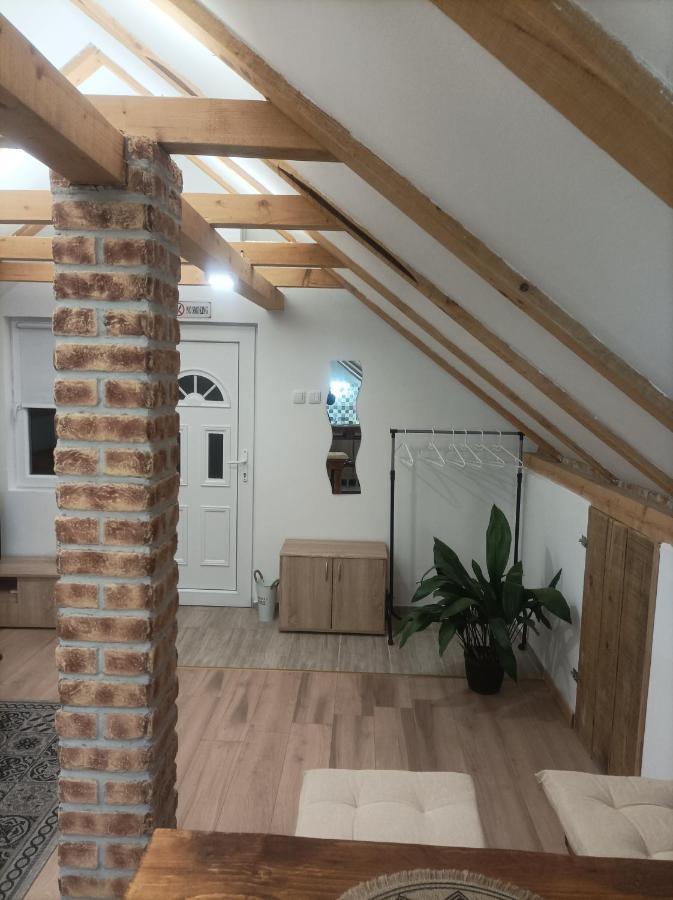 Apartmani Marija Zemun Zemun Polje Exteriör bild