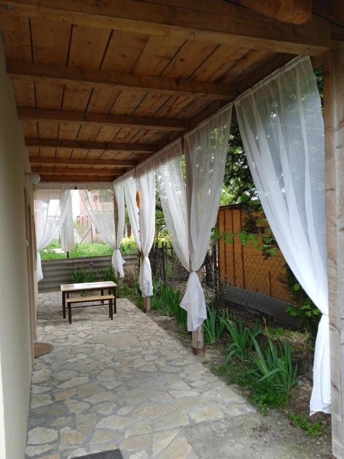 Apartmani Marija Zemun Zemun Polje Exteriör bild